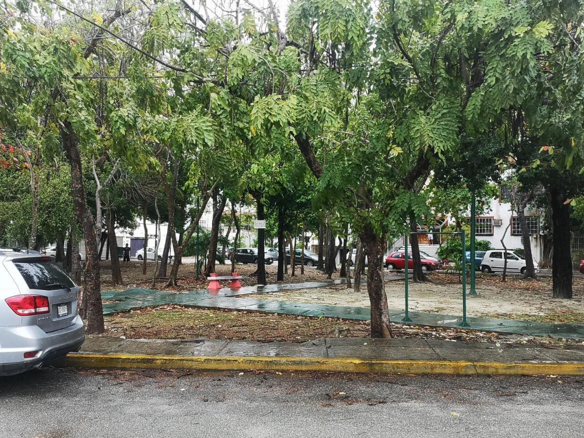 Departamento En El Centro De Канкун Экстерьер фото